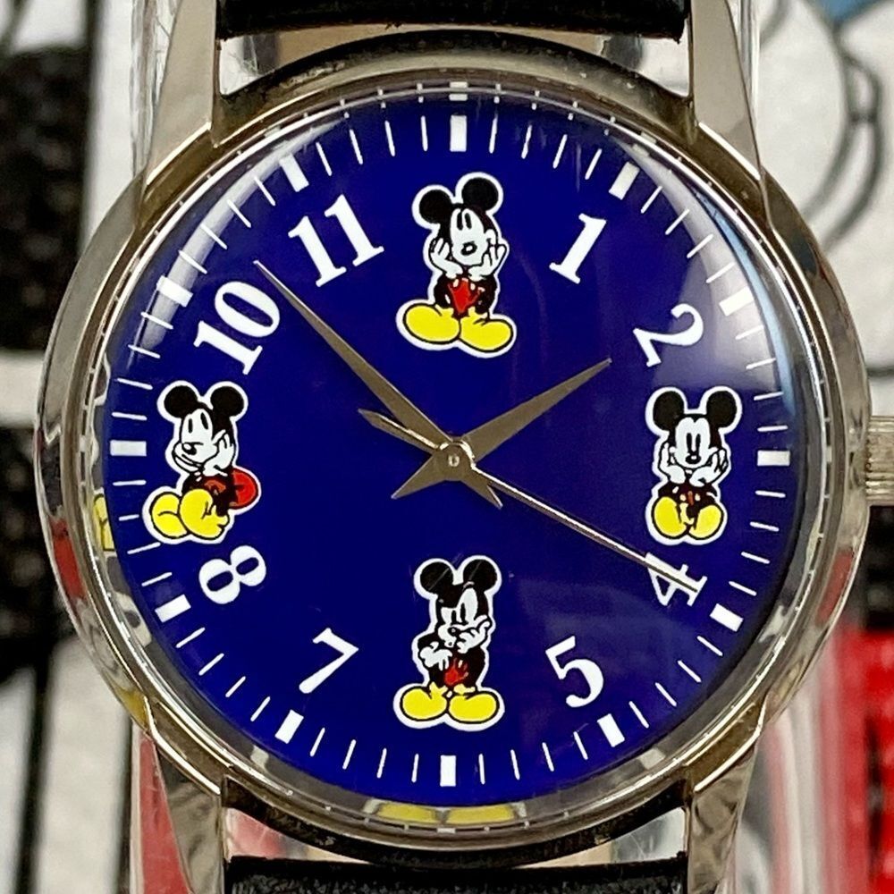 Vintage Fossil X Disney Mickey Mouse Color Changing “Mood” Watch - Picture 3 of 16